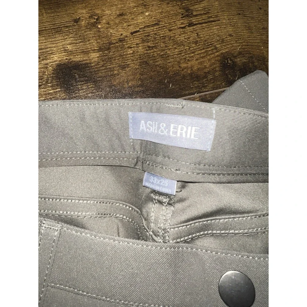 NWT! Ash & Erie Olive Hybrid XYZ Pant - Size 33x25 - very nice! $128